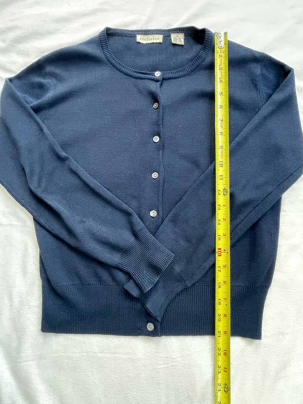 Ann Taylor Cardigan and Tank Sweater Set Women's 100% Silk Navy Blue, Size S - Picture 8 of 11